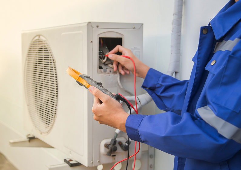 Faites appel à votre installateur Clim'ster pour l'entretien et le dépannage de votre pompe à chaleur