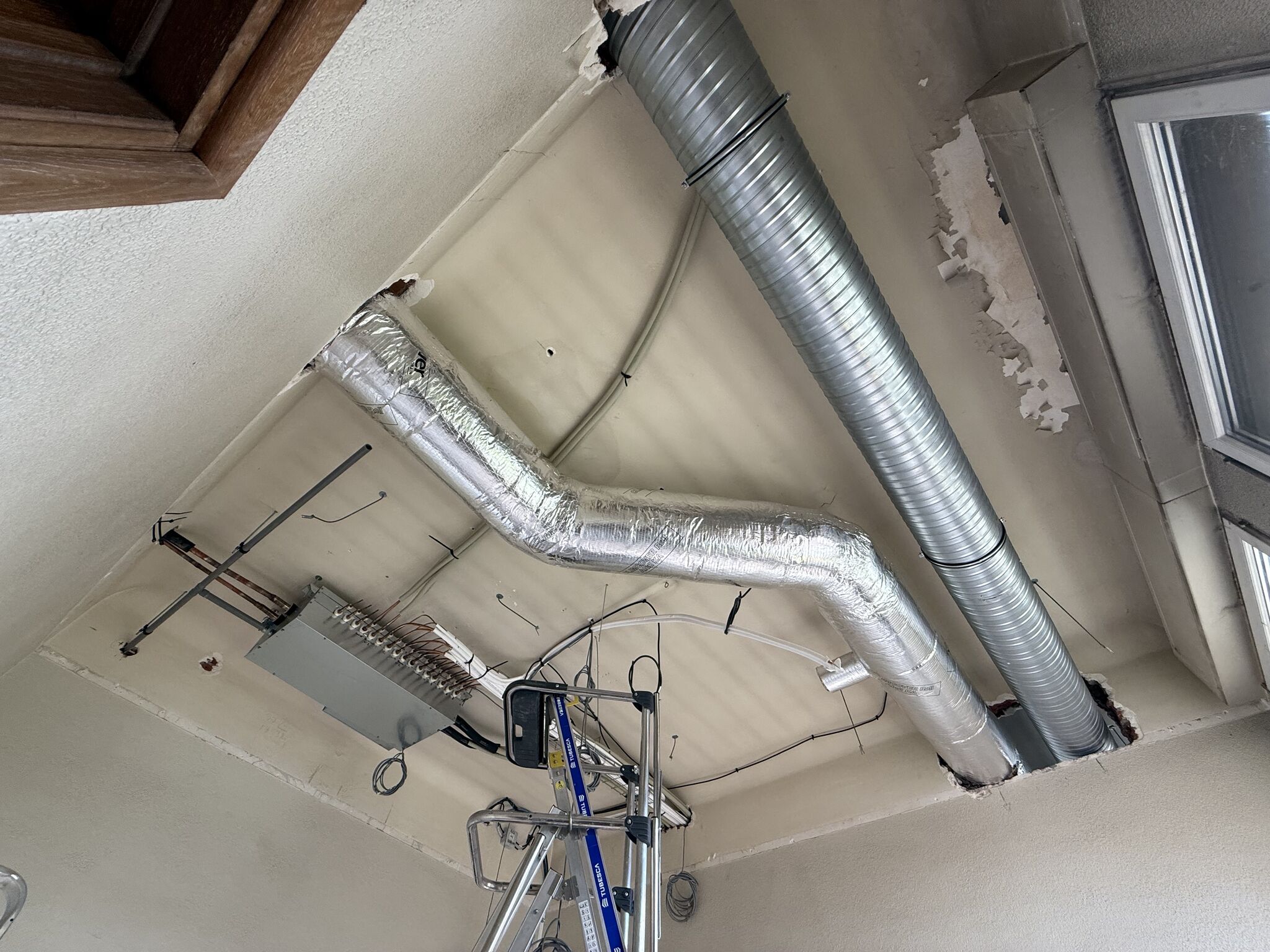 Climatisation de locaux tertiaires en VRV Mitsubishi dans les Yvelines image 5